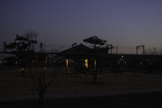夜景公園古建筑晚霞攝影