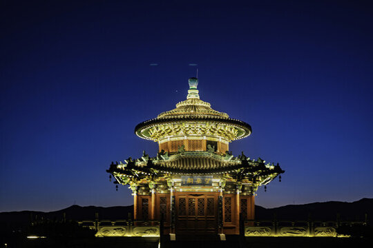 望月閣濱河公園古建筑夜景
