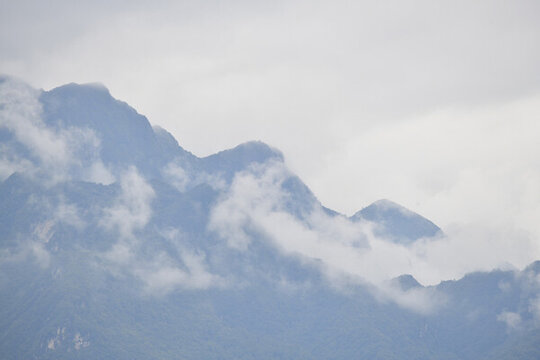 高山云霧
