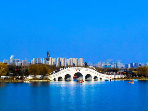 昆明池鵲橋