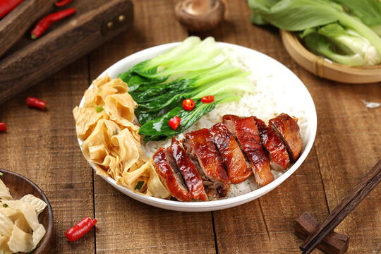 烤鴨飯