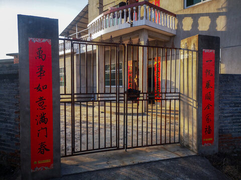 農(nóng)村的院門