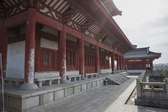 襄陽(yáng)古城上面