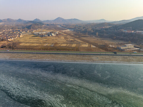 山東濟(jì)南萊蕪雪野湖