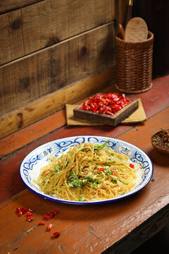 椒麻土豆絲