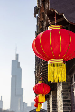 南京城墻懸掛的大紅燈籠