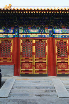 皇家建筑中國(guó)傳統(tǒng)門(mén)窗設(shè)計(jì)