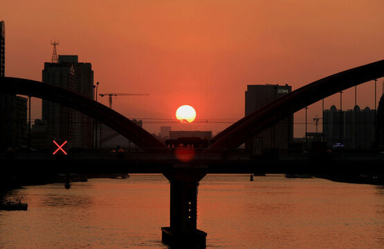珠江夕陽(yáng)落日