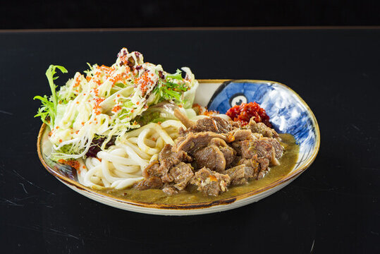 咖喱牛肉烏冬
