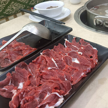 牛肉火鍋
