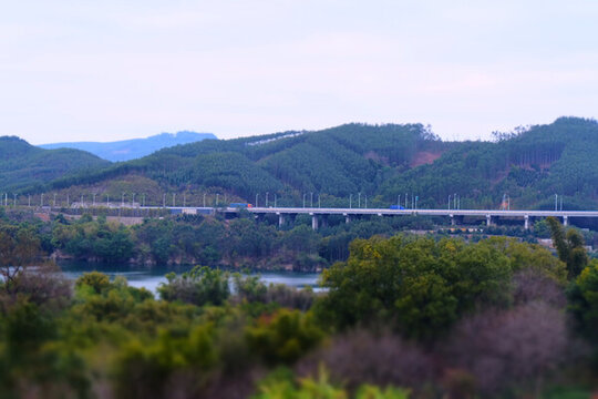 微縮江面公路