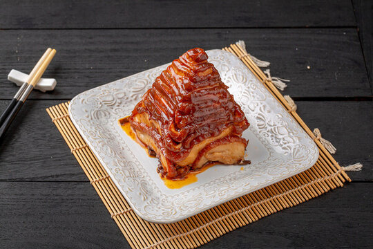 紅燒寶塔肉