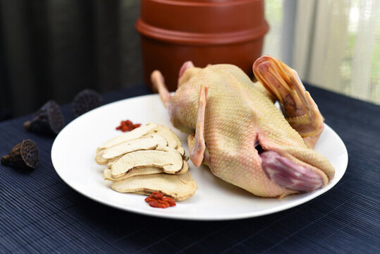 松茸鴨食材
