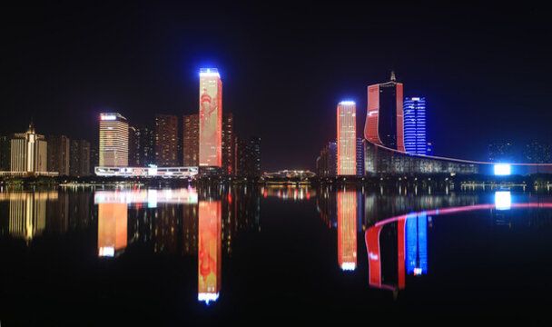 合肥天鵝湖夜景