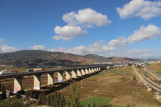 廣大鐵路天馬特大橋