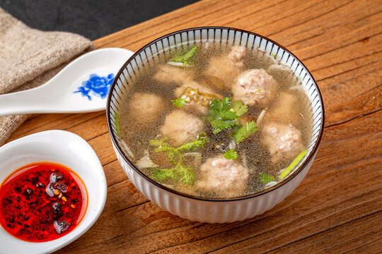 魯菜水汆丸子