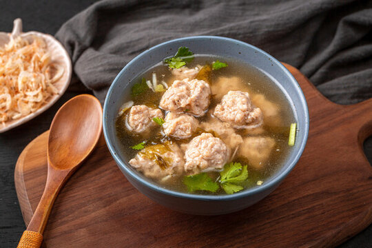 魯菜水汆丸子