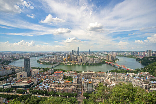 广西柳州市全景图