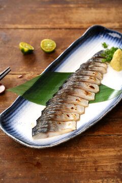 炭烤青魚