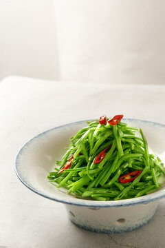 橄欖菜炒蕓豆絲