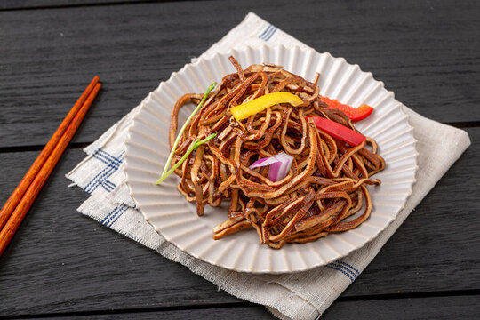 青椒炒黑豆絲