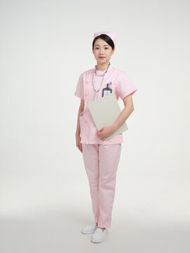 青年女護(hù)士肖像