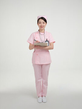 青年女護(hù)士肖像
