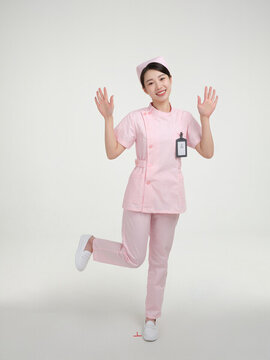 青年女護(hù)士肖像