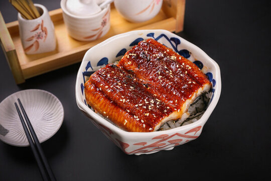 鰻魚飯