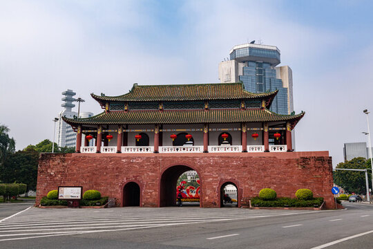 東莞旅游景點迎恩門
