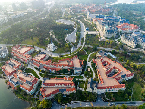 松山湖華為歐洲小鎮(zhèn)城堡建筑