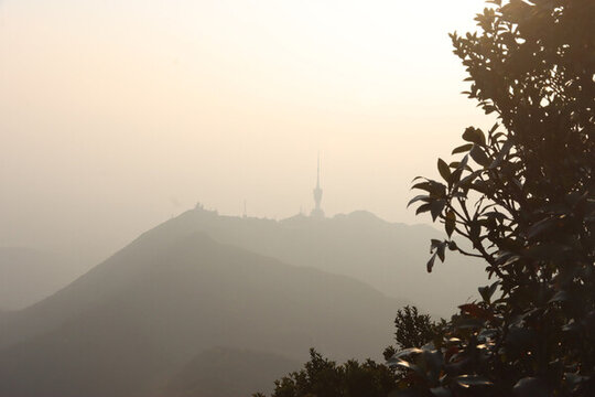 深圳梧桐山電視塔