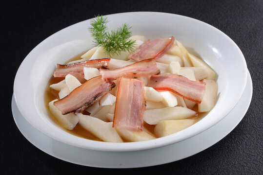 咸肉蒸山藥