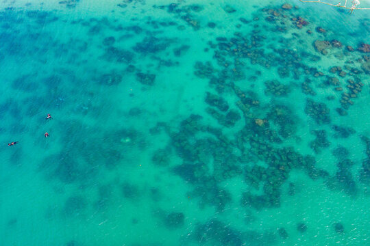 航拍海南分界洲島海底珊瑚礁石