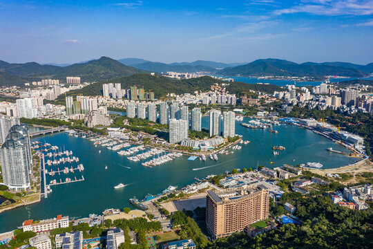 航拍海南三亞鴻洲國際游艇碼頭