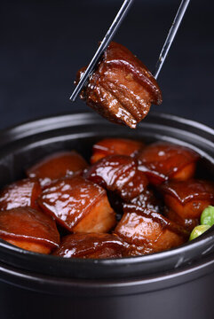 家燒土豬肉