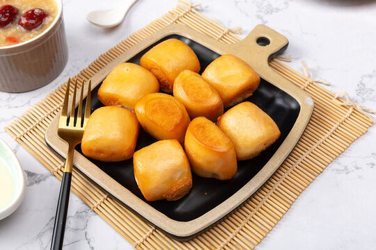 油炸小饅頭
