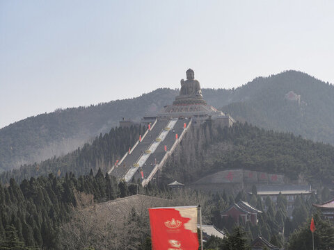 龍口南山大佛