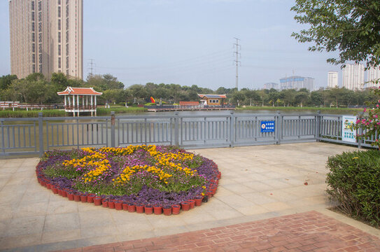 東山水系公園觀景臺(tái)