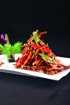 鮮茶樹(shù)菇炒牛柳