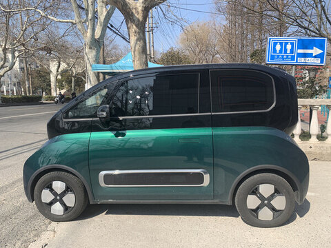 新能源汽車
