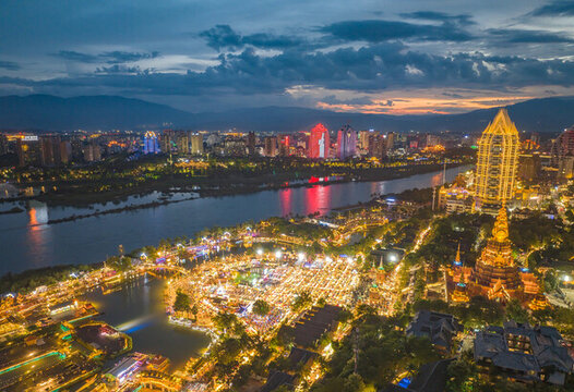 西雙版納星光夜市夜景