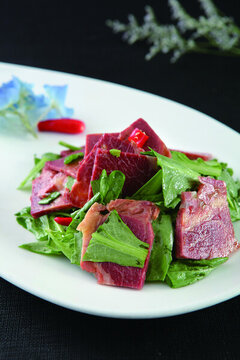 茼蒿拌驢肉