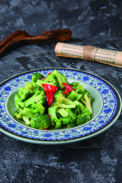 清炒西藍(lán)花