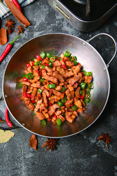 干鍋?zhàn)薪喨? style=