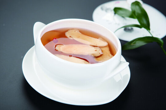 養(yǎng)生松茸湯