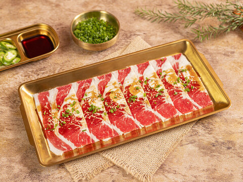 生鮮五花肉