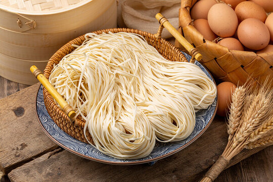 生面條
