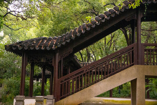 古風(fēng)建筑走廊