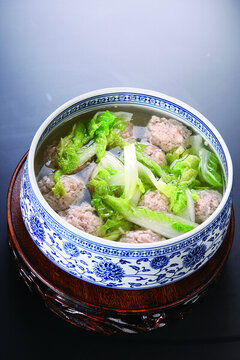 菜心丸子